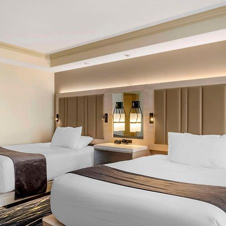 Wyvern Hotel, Ascend Hotel Collection Пунта-Горда Экстерьер фото