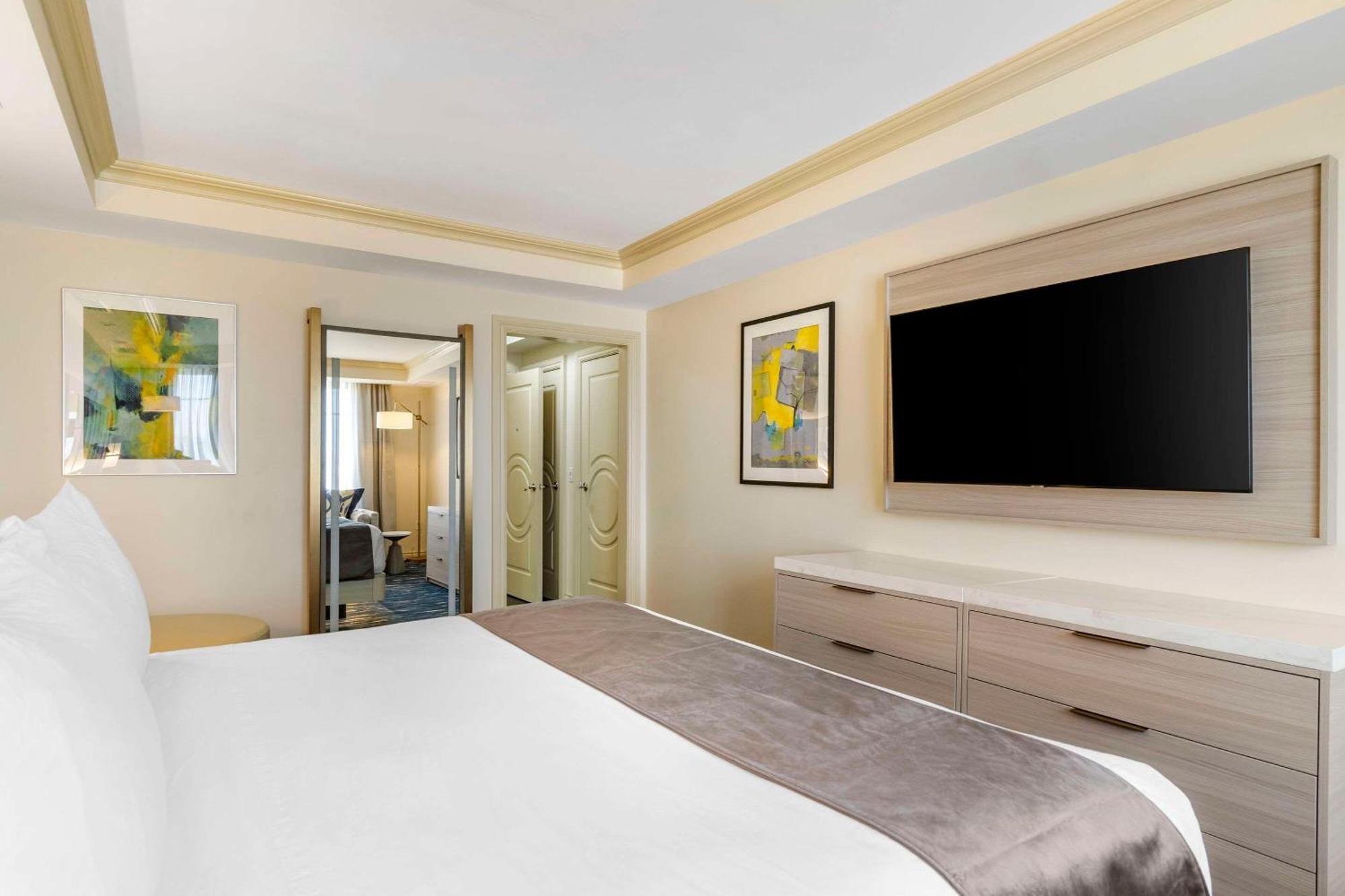 Wyvern Hotel, Ascend Hotel Collection Пунта-Горда Экстерьер фото
