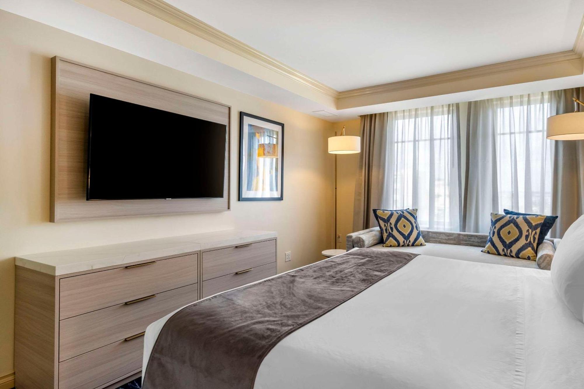 Wyvern Hotel, Ascend Hotel Collection Пунта-Горда Экстерьер фото