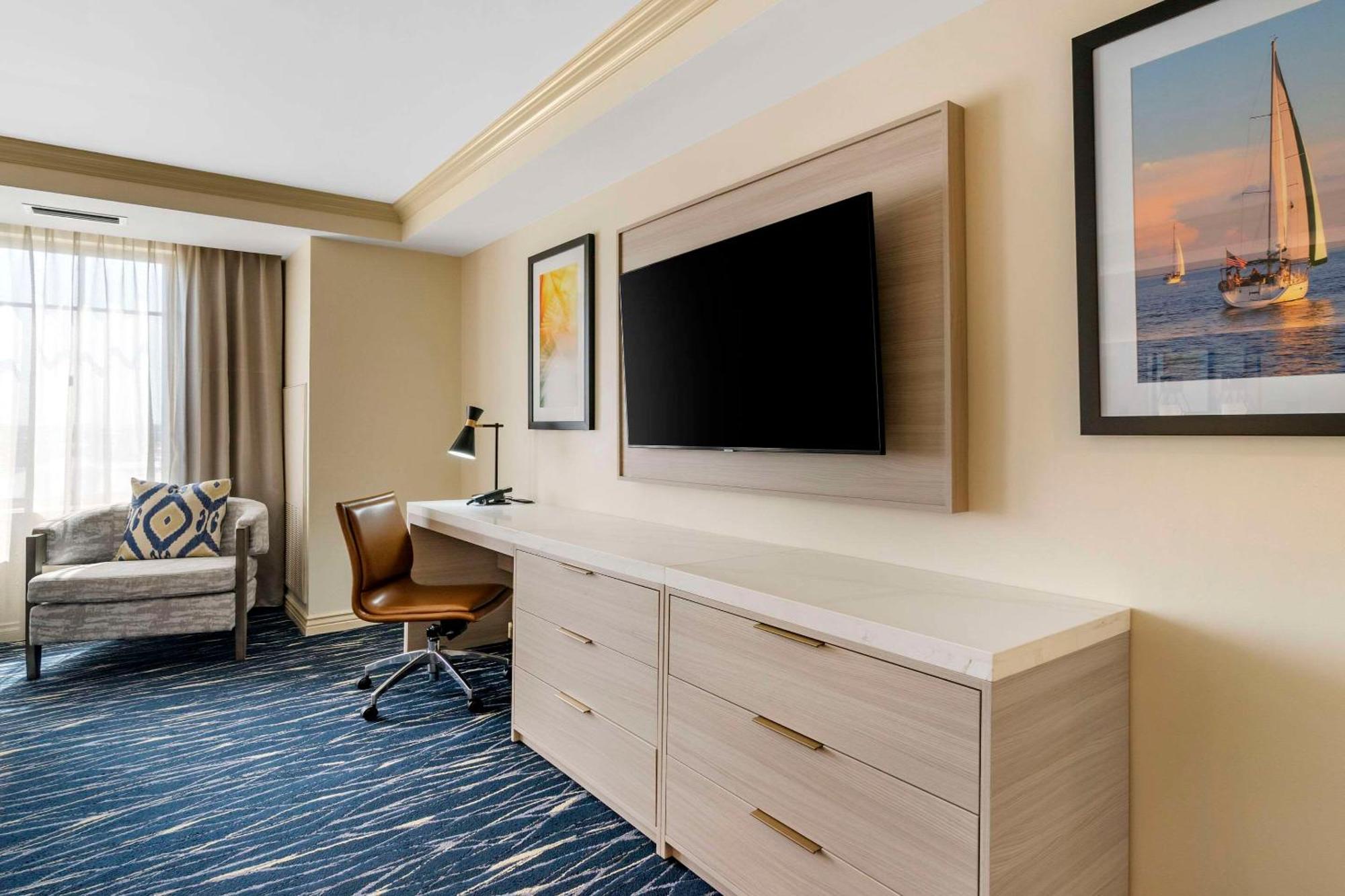 Wyvern Hotel, Ascend Hotel Collection Пунта-Горда Экстерьер фото