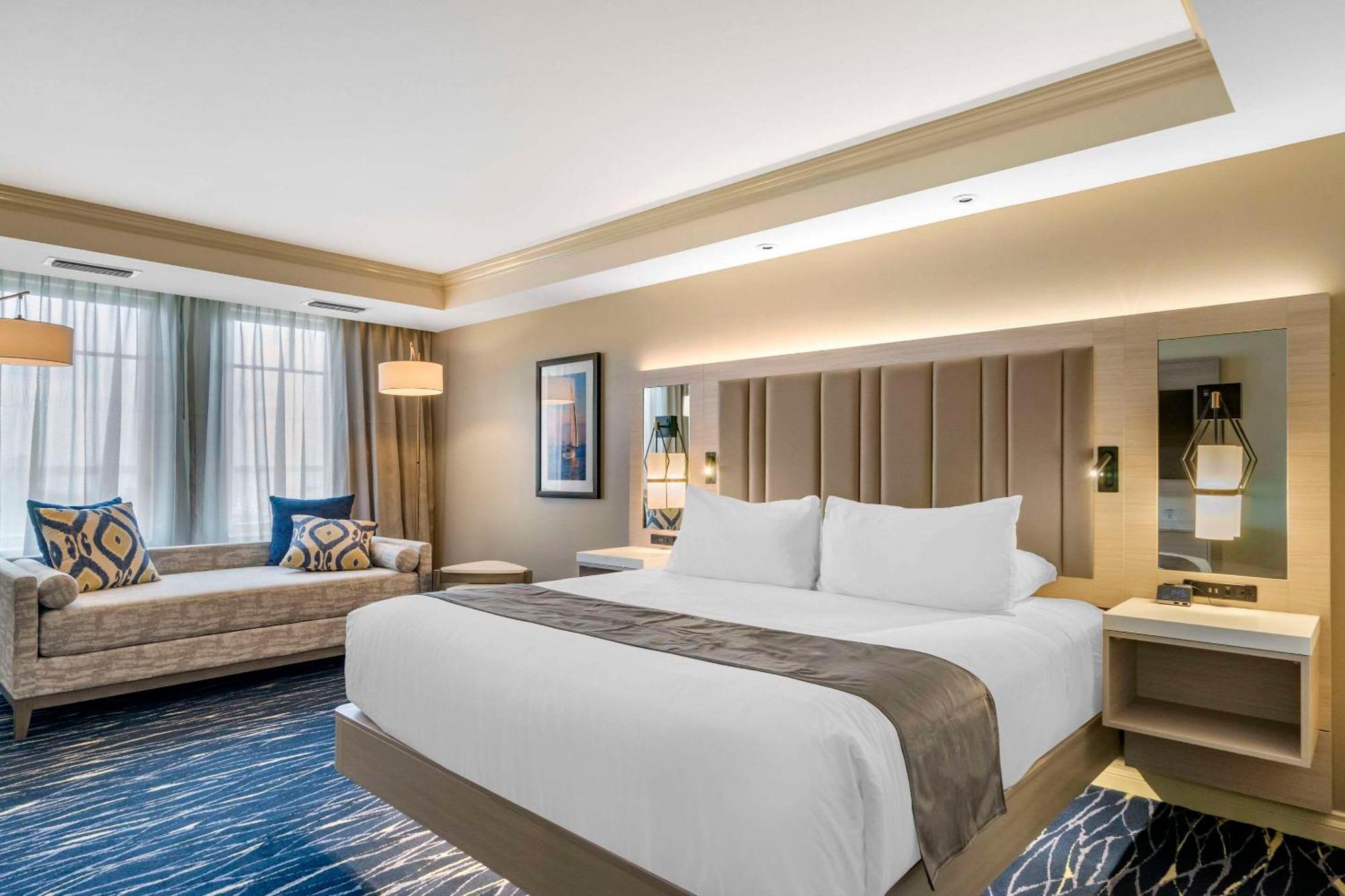 Wyvern Hotel, Ascend Hotel Collection Пунта-Горда Экстерьер фото